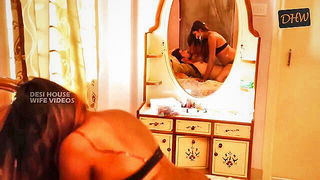 Desi aunty kisses Tamil lover sex tube video