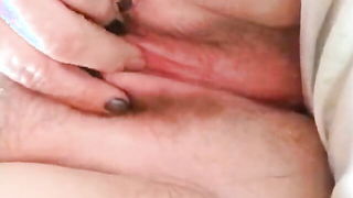 Mature BBW fingering wet pussy mom porn scene