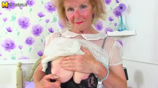 Pussy Piercing porn video thumbnail